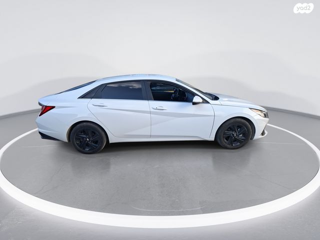 יונדאי אלנטרה