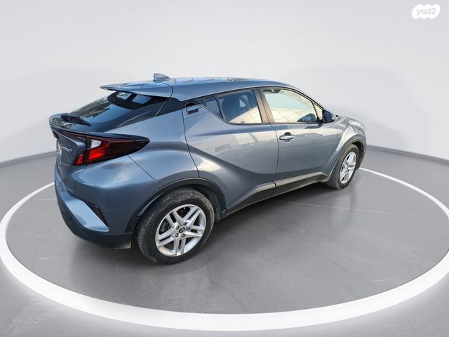 טויוטה C-HR
