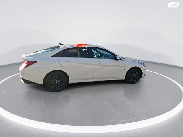 יונדאי אלנטרה