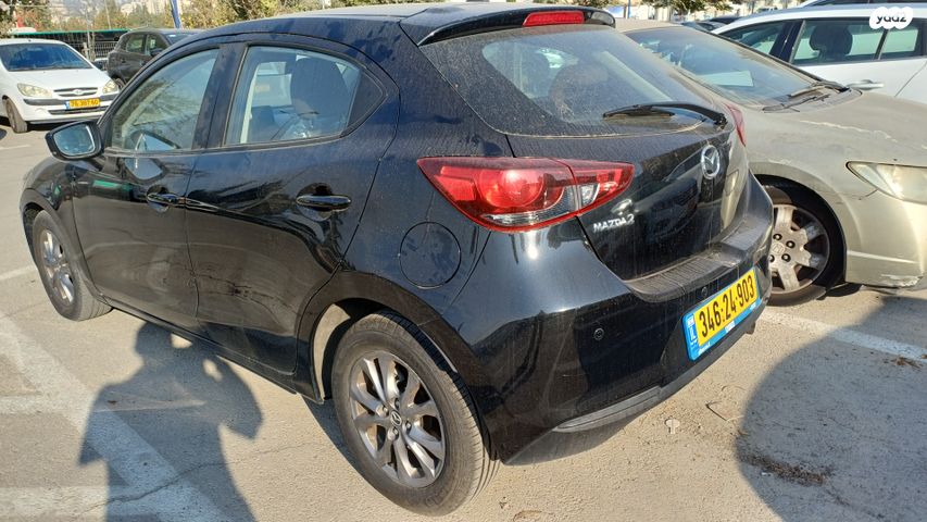 מודעת רכב מאזדה 2