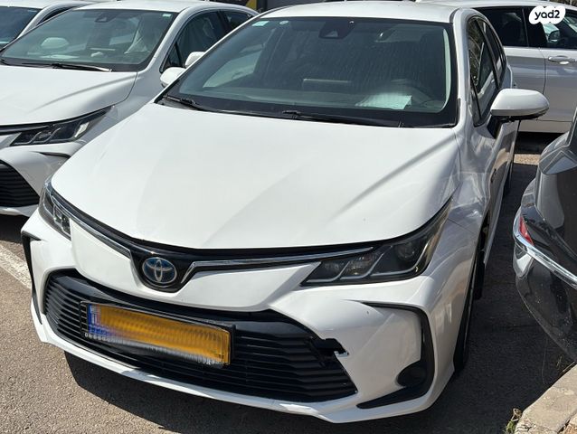 מודעת רכב טויוטה קורולה