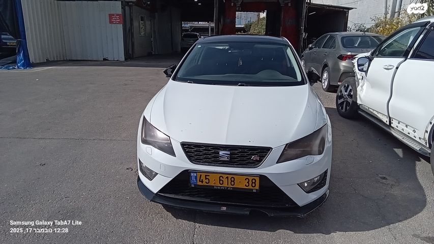 מודעת רכב סיאט לאון
