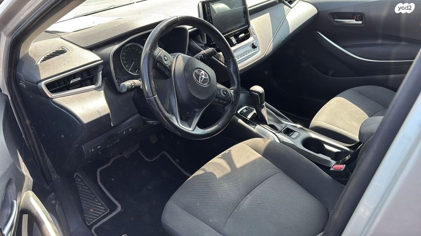 מודעת רכב טויוטה קורולה 2