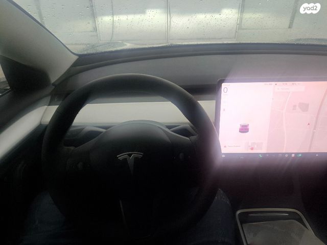 טסלה מודל 3