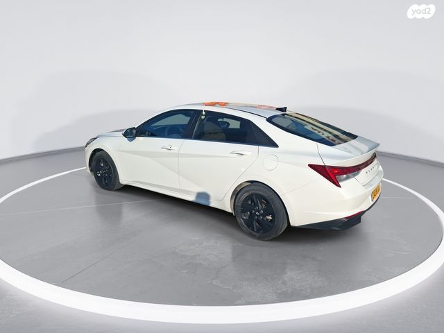 יונדאי אלנטרה