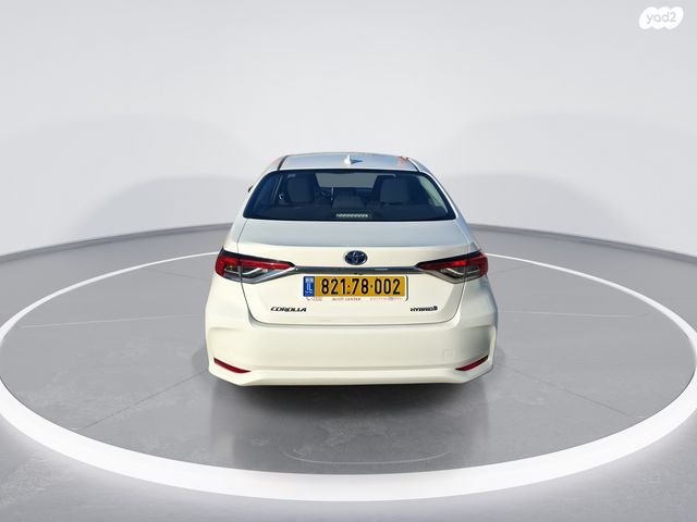 טויוטה קורולה