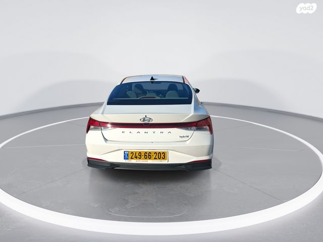 יונדאי אלנטרה