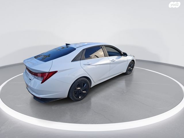 יונדאי אלנטרה