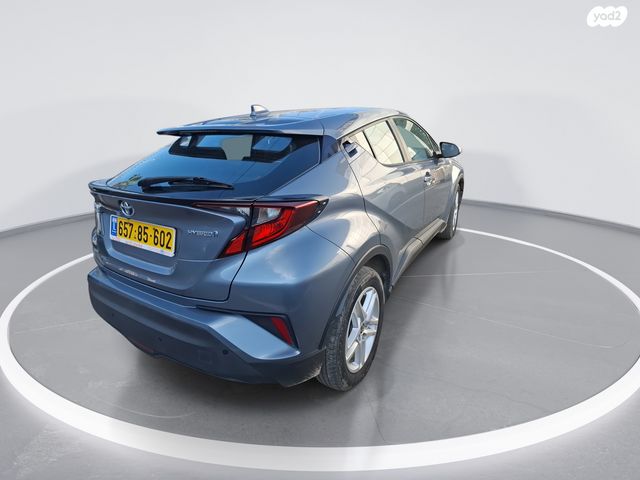 טויוטה C-HR