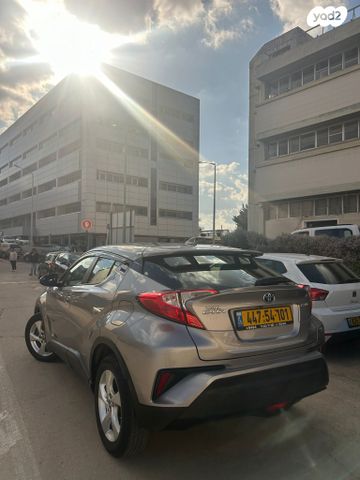 טויוטה C-HR