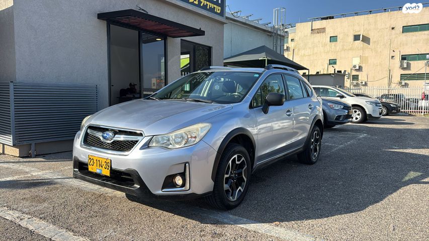 מודעת רכב סובארו XV