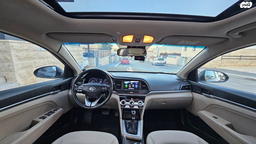 יונדאי אלנטרה