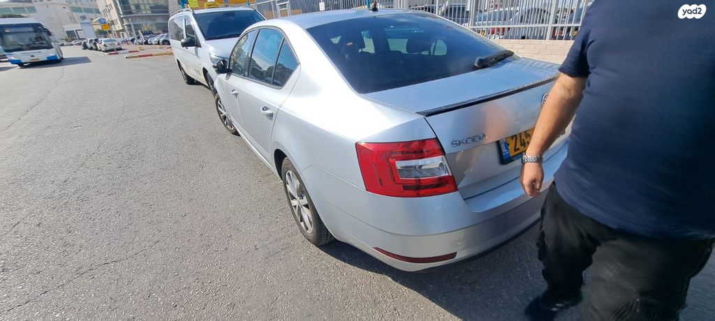 סקודה אוקטביה