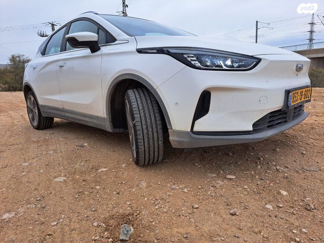 ג׳ילי Geometry C