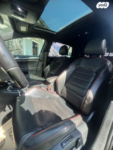 מודעת רכב פולקסווגן גולף 1