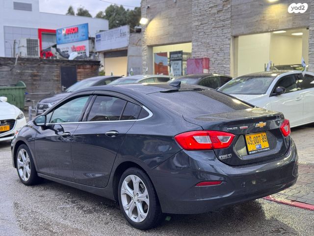 שברולט קרוז