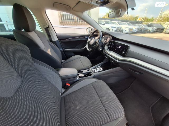 סקודה אוקטביה