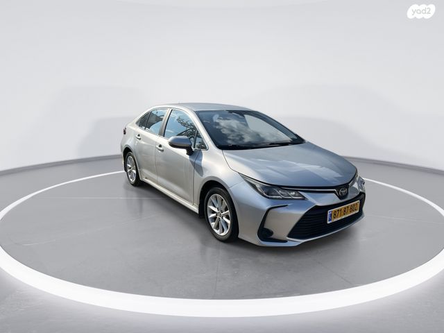 טויוטה קורולה