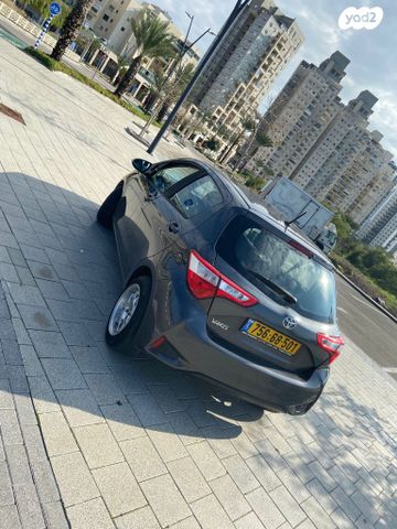 טויוטה יאריס