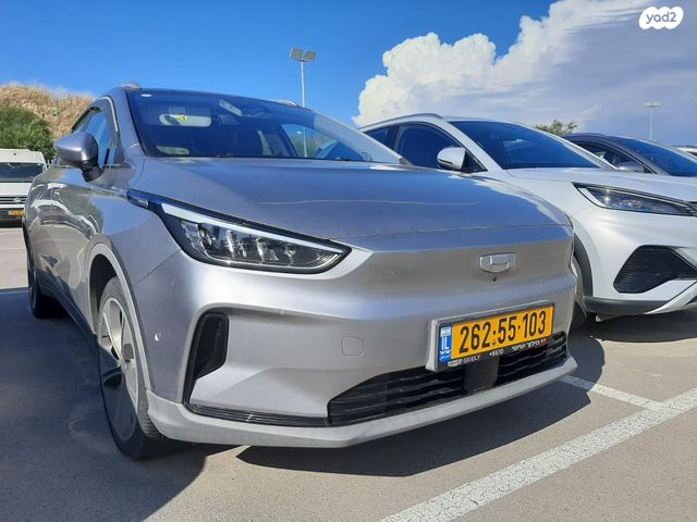 מודעת רכב ג׳ילי Geometry C