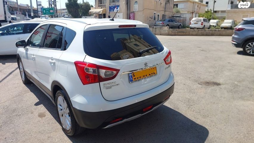 סוזוקי קרוסאובר