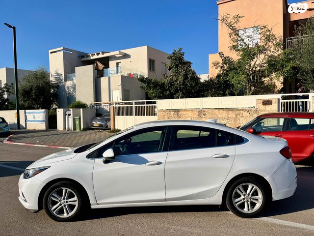 שברולט קרוז