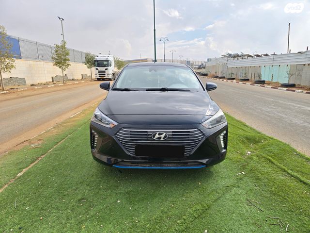 יונדאי איוניק