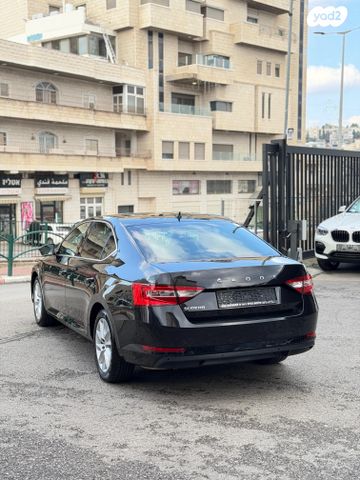 סקודה סופרב