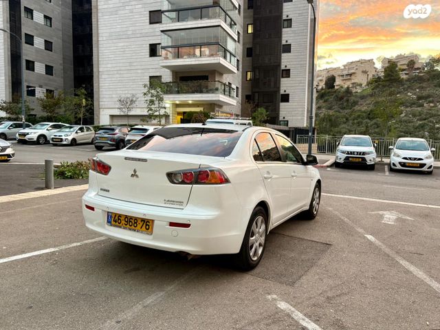 מודעת רכב מיצובישי לנסר 2