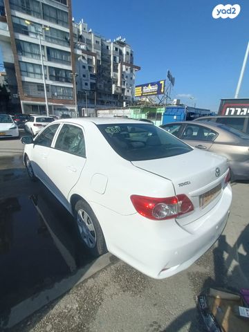 טויוטה קורולה