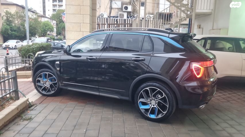 לינק אנד קו 01