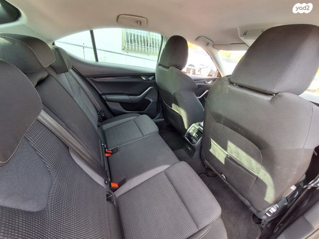 סקודה אוקטביה