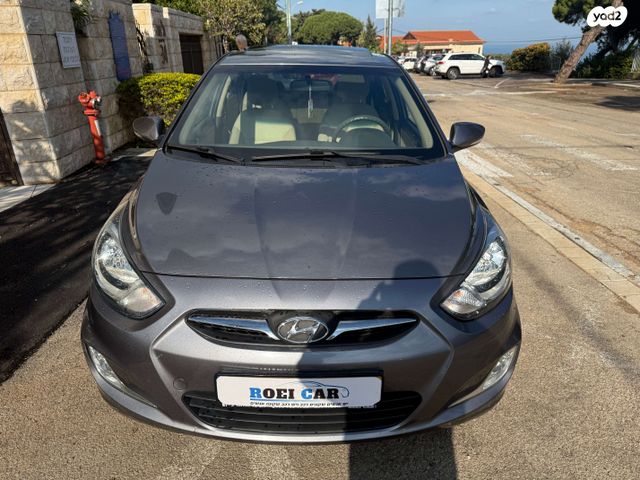 יונדאי אקסנט i25