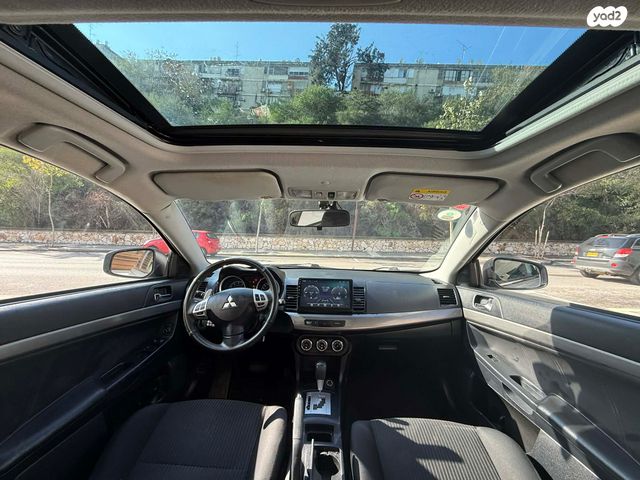 מיצובישי לנסר