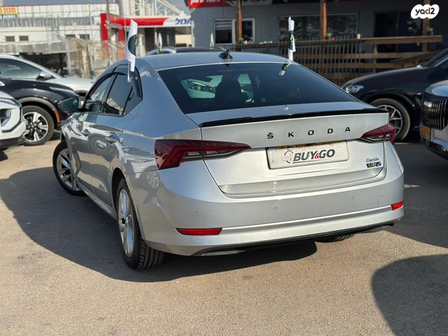 סקודה אוקטביה 