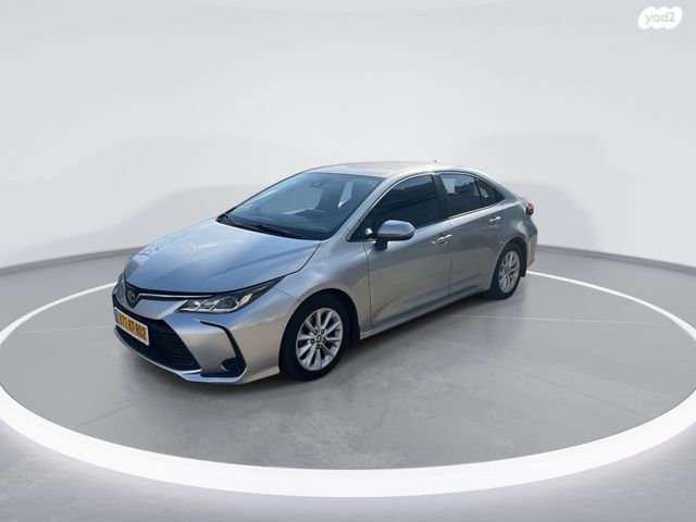 טויוטה קורולה