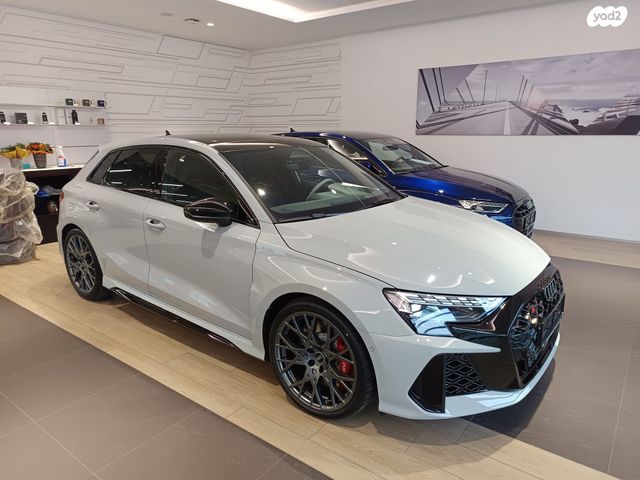 מודעת רכב אאודי RS 3