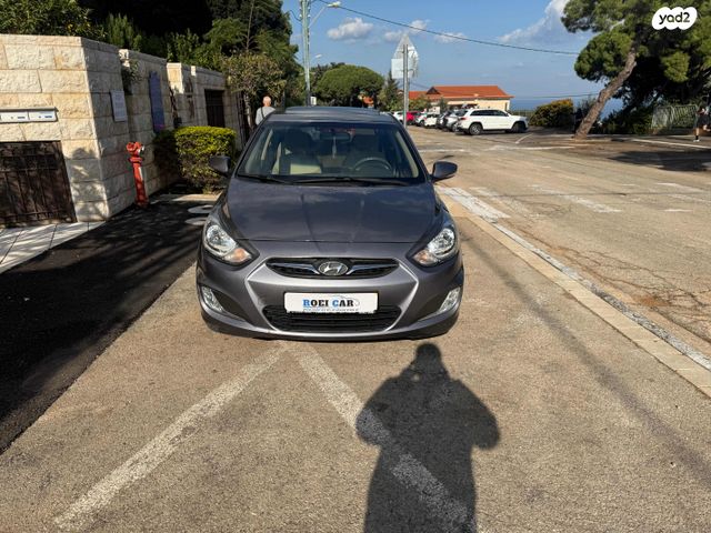 יונדאי אקסנט i25