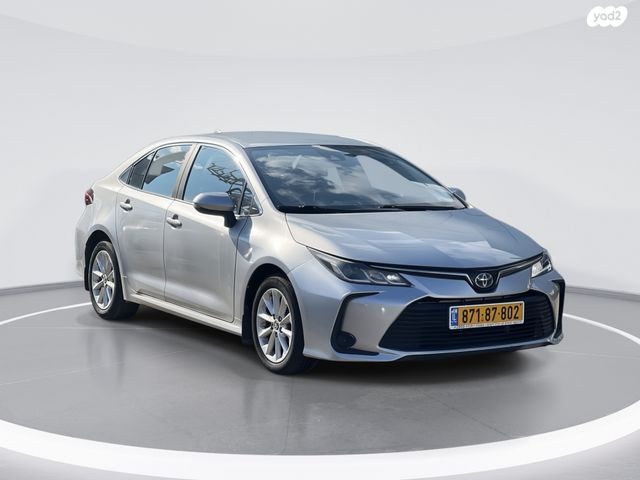 מודעת רכב טויוטה קורולה