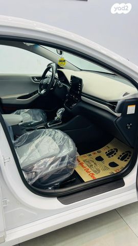 יונדאי איוניק