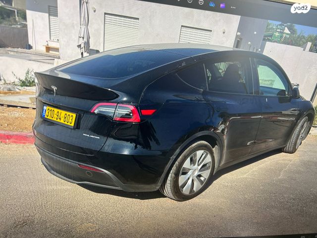 מודעת רכב טסלה מודל Y