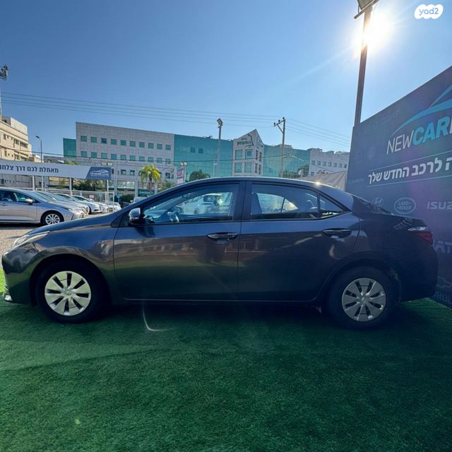 טויוטה קורולה