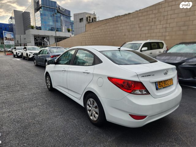 יונדאי אקסנט i25