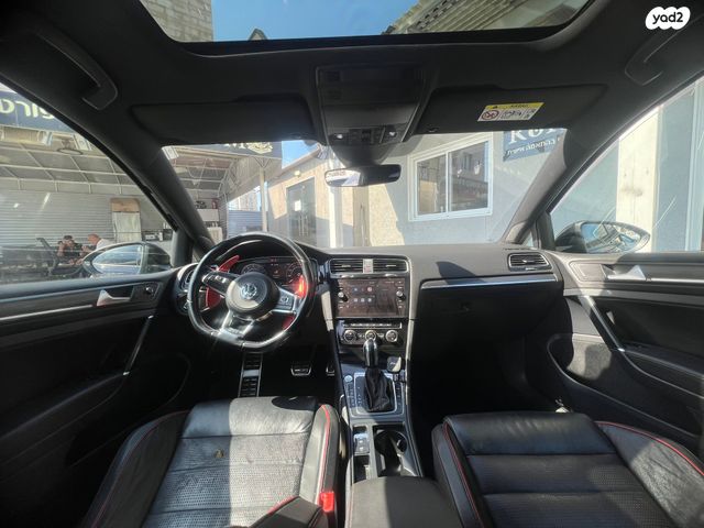 מודעת רכב פולקסווגן גולף 2