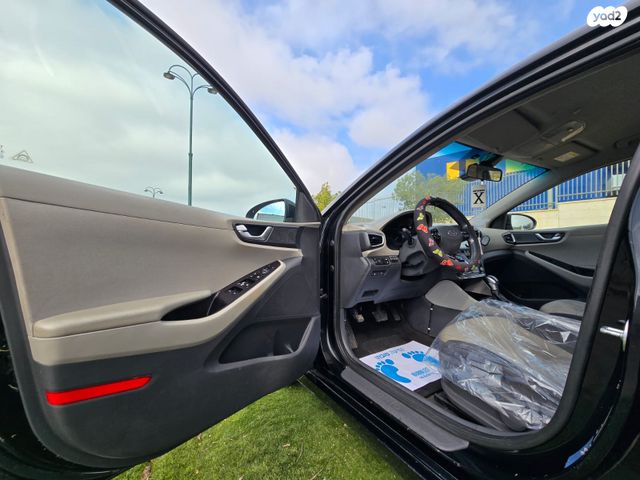 יונדאי איוניק