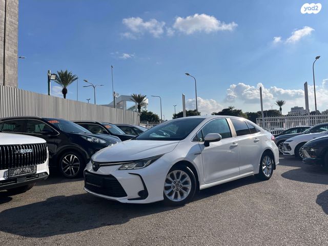 מודעת רכב טויוטה קורולה