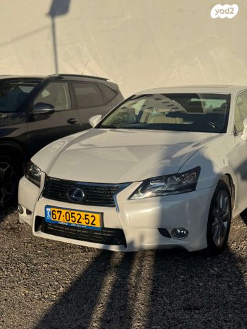 מודעת רכב לקסוס GS