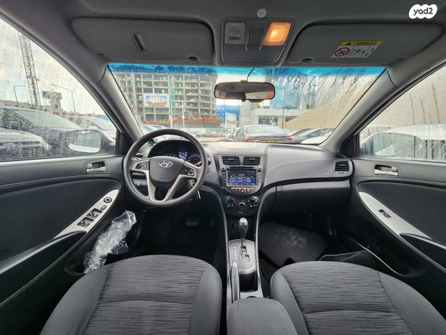 יונדאי אקסנט i25