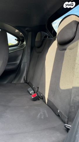 טויוטה אייגו X