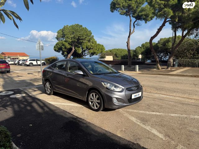 יונדאי אקסנט i25